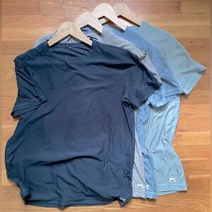 Lot of 4 Vuori Men’s Tees - Medium